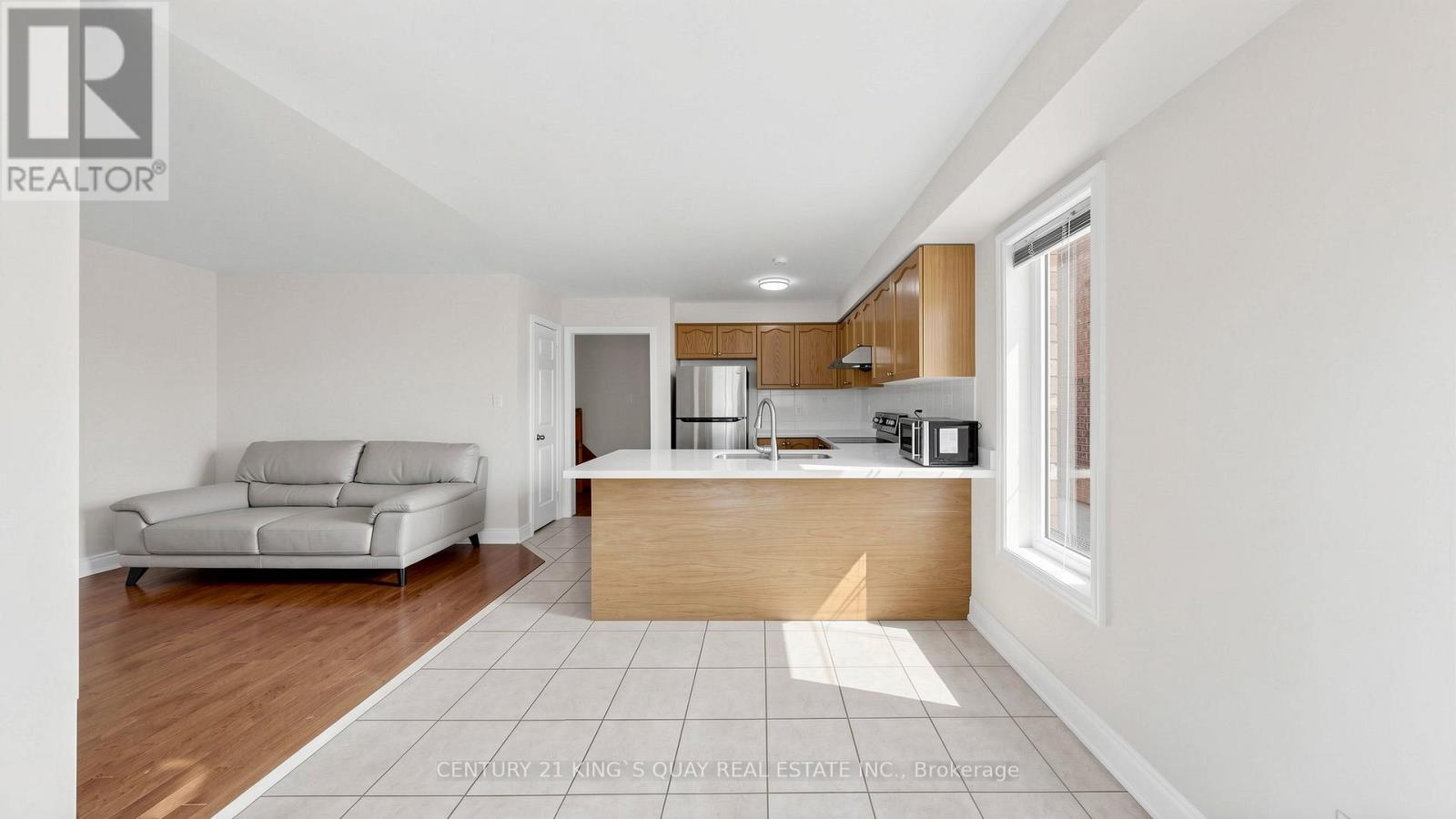 87 Peshawar Avenue, Markham, Ontario  L3R 9V3 - Photo 17 - N12957190