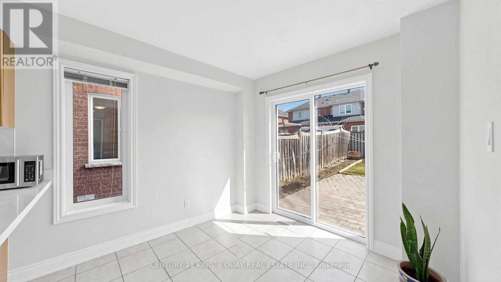 87 Peshawar Avenue, Markham, Ontario  L3R 9V3 - Photo 19 - N12957190