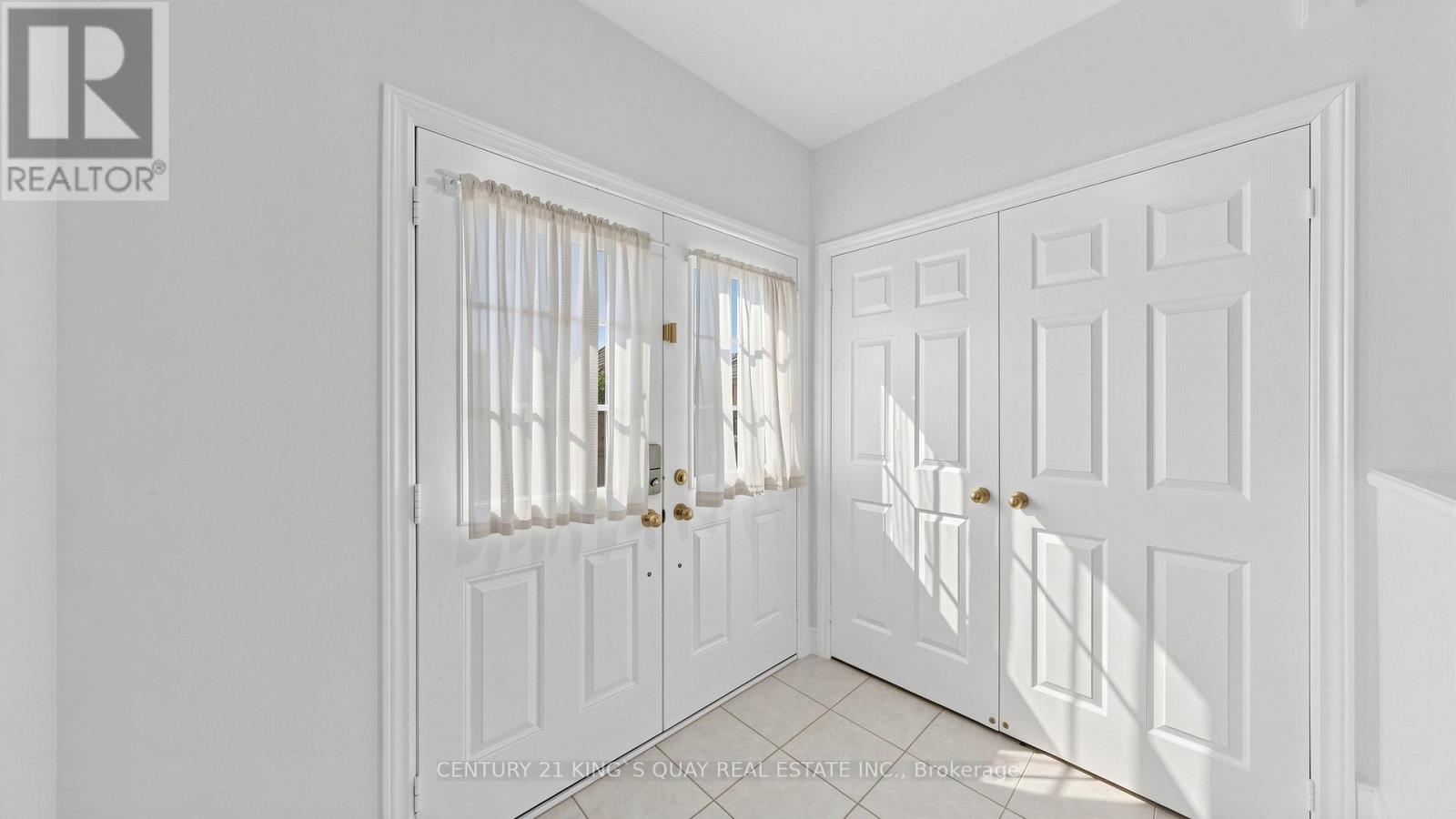 87 Peshawar Avenue, Markham, Ontario  L3R 9V3 - Photo 3 - N12957190