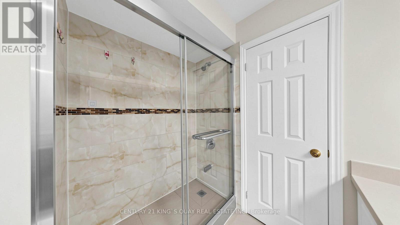 87 Peshawar Avenue, Markham, Ontario  L3R 9V3 - Photo 39 - N12957190