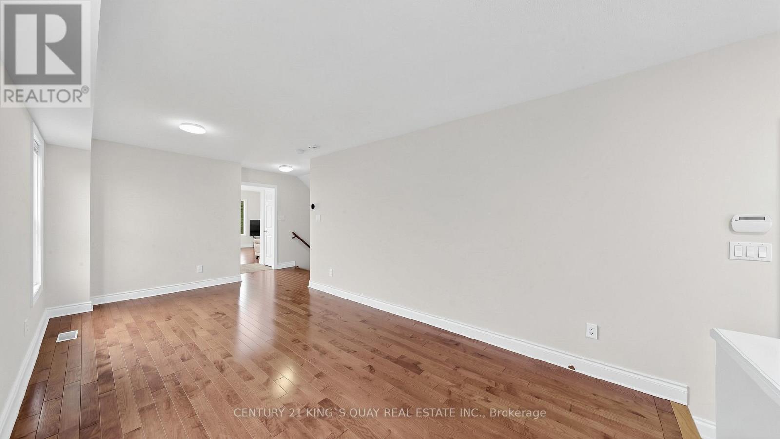 87 Peshawar Avenue, Markham, Ontario  L3R 9V3 - Photo 7 - N12957190