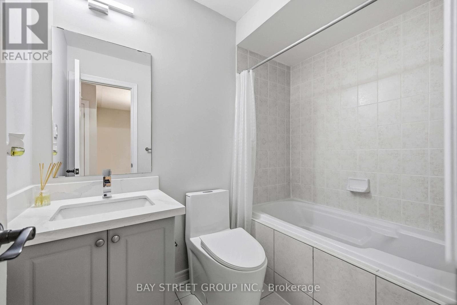 5 Tottenham Court, Markham, Ontario  L6B 1H5 - Photo 30 - N12956506