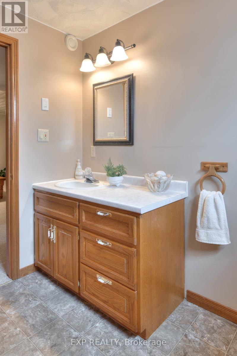 763 Sports Drive, Huron East, Ontario  N0G 1H0 - Photo 27 - X12927104