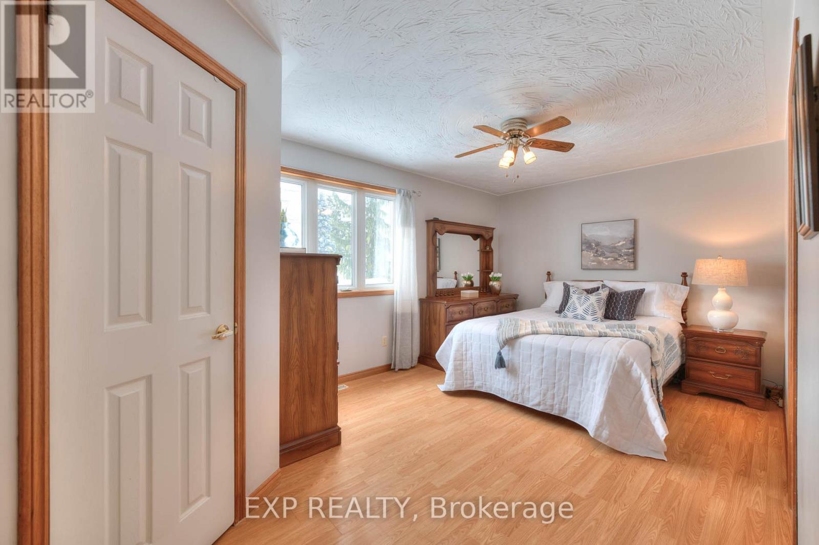 763 Sports Drive, Huron East, Ontario  N0G 1H0 - Photo 17 - X12927104