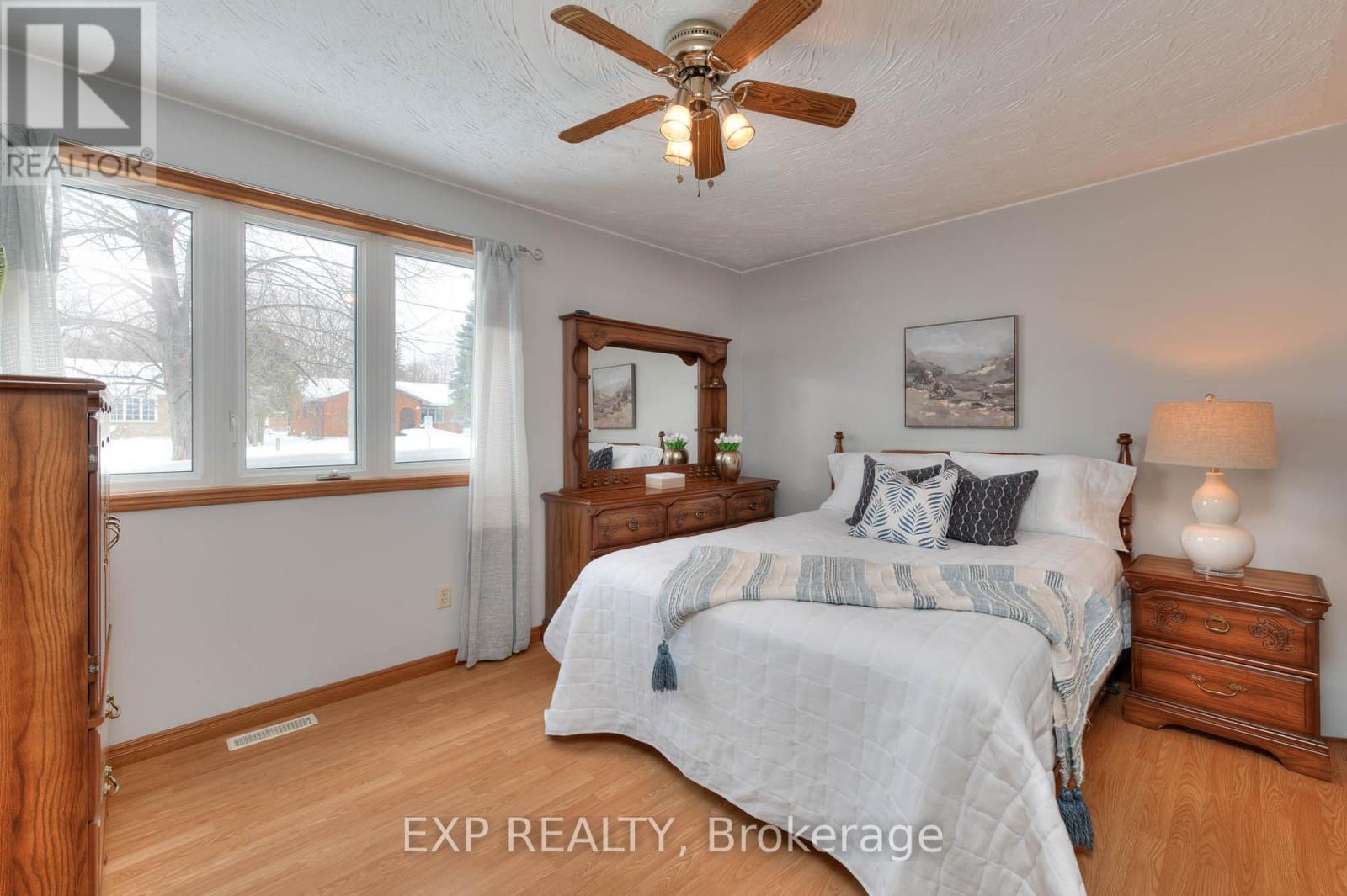 763 Sports Drive, Huron East, Ontario  N0G 1H0 - Photo 18 - X12927104