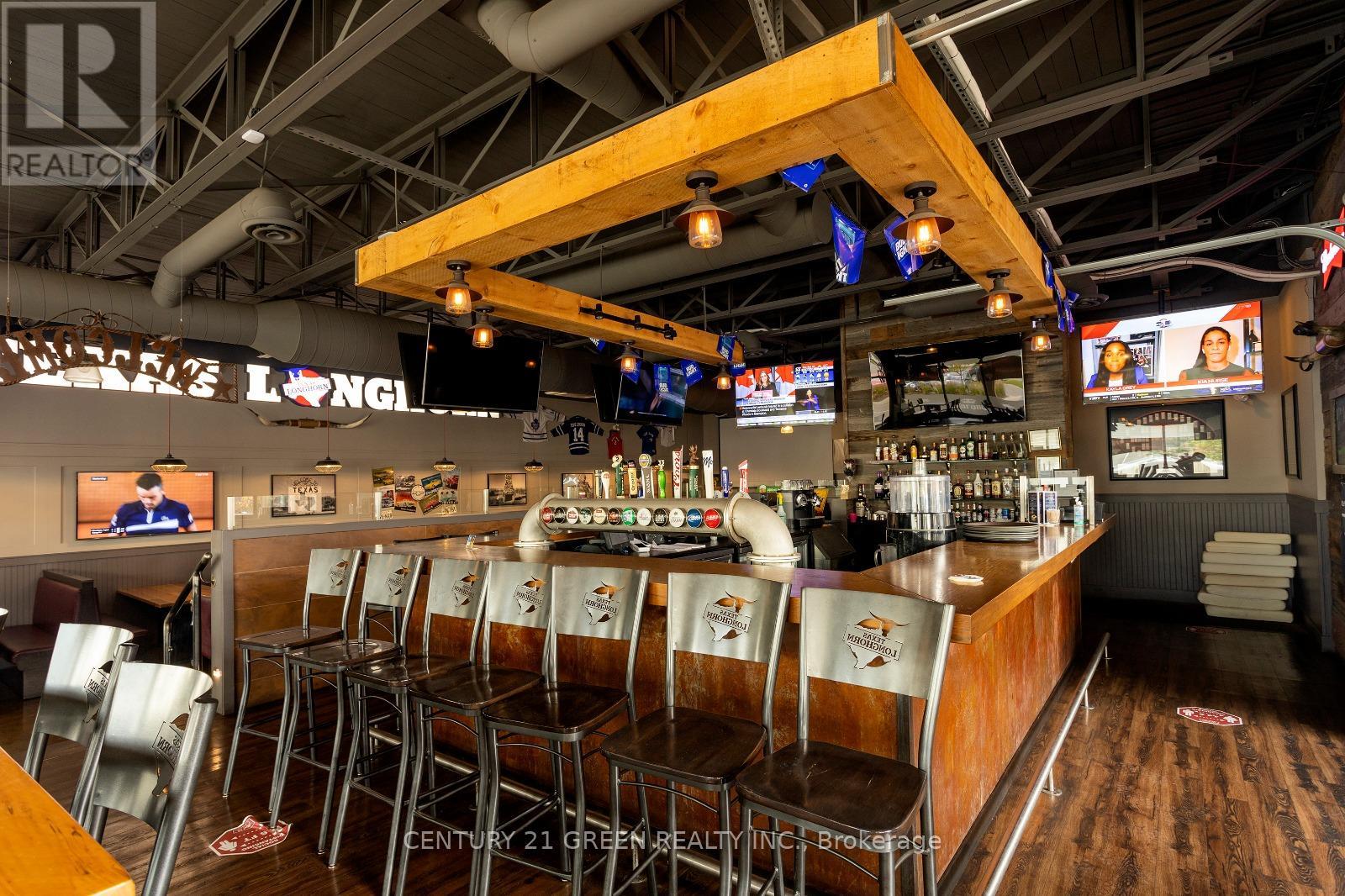 13 - 1077 NORTH SERVICE ROAD, Mississauga, Ontario