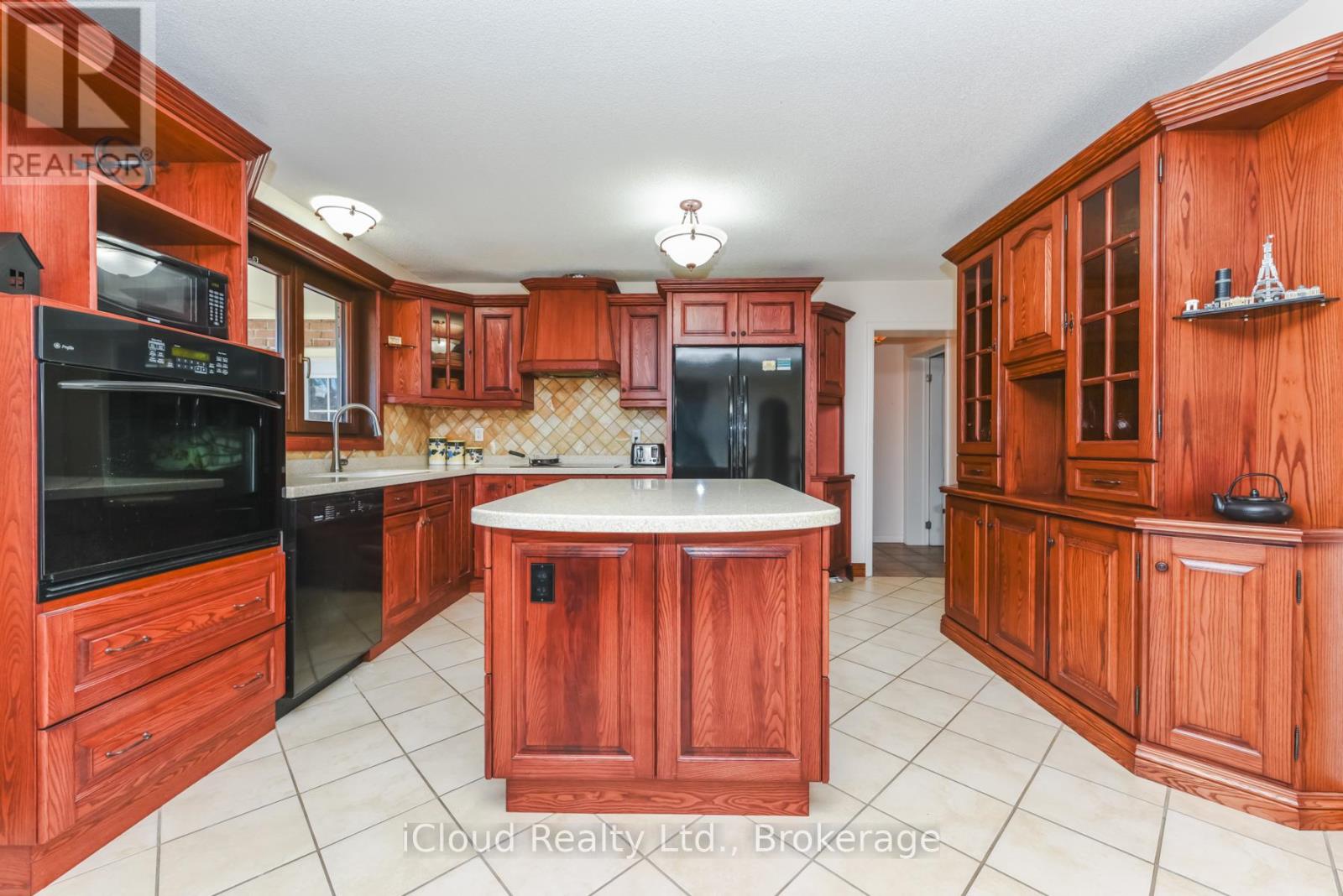 3 Cedar Drive, Caledon, Ontario  L7K 1H4 - Photo 18 - W12957136