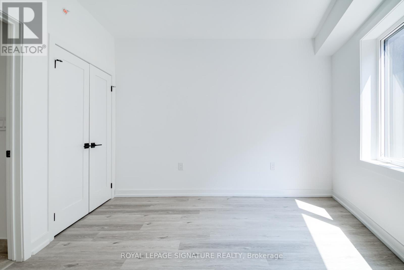 3 - 3039 Dundas Street W, Toronto, Ontario  M6P 1Z5 - Photo 10 - W12957154