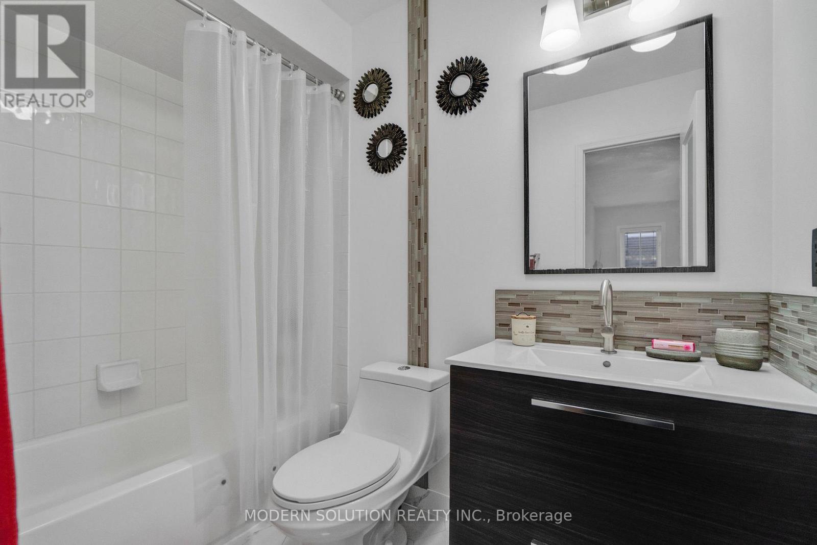 141 - 5055 Heatherleigh Avenue, Mississauga, Ontario  L5V 2K9 - Photo 21 - W12957168