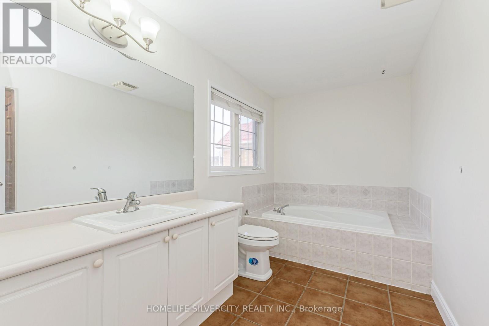 19 Vintage Gate, Brampton, Ontario  L6X 4C4 - Photo 35 - W12957170