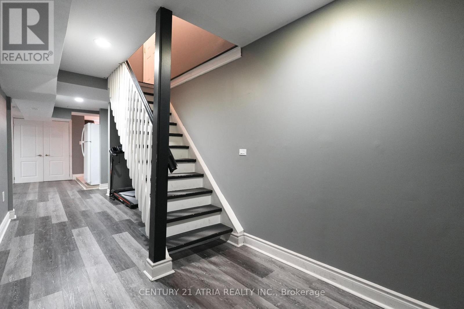 36 Lansing Square, Brampton, Ontario  L6Z 1E6 - Photo 11 - W12957178