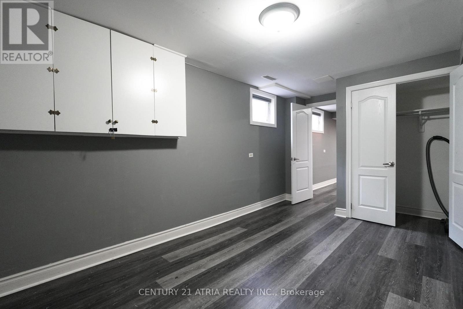 36 Lansing Square, Brampton, Ontario  L6Z 1E6 - Photo 8 - W12957178