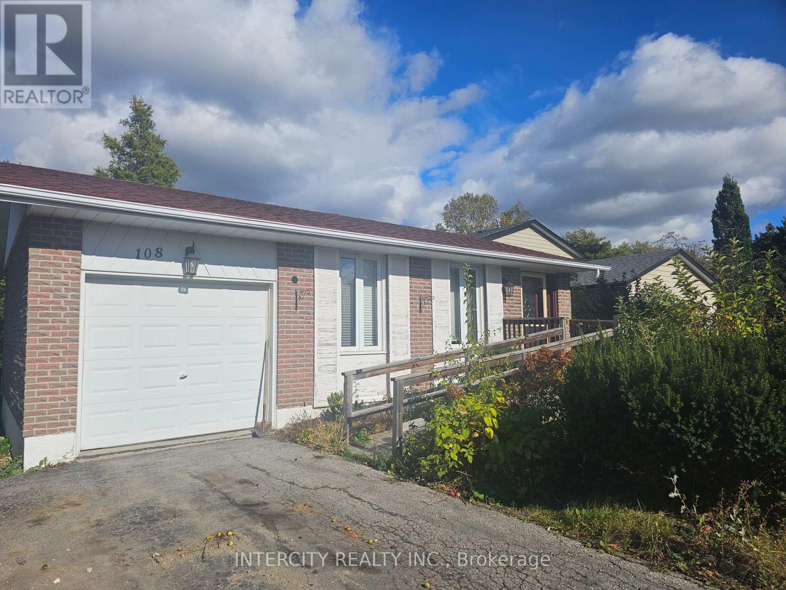 108 Mellow Crescent, Caledon, Ontario  L7E 1Z3 - Photo 2 - W12957202