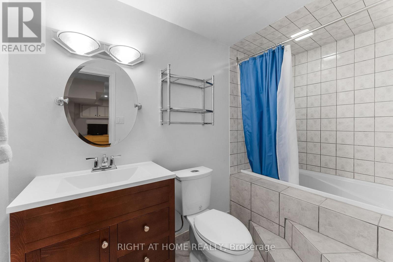 2454 Ploughshare Court, Mississauga, Ontario  L5L 3M6 - Photo 29 - W12957220