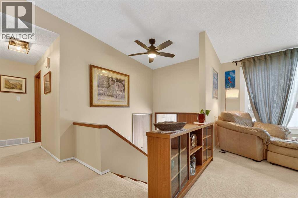 1510 15 Street N, Lethbridge, Alberta  T1H 2Z2 - Photo 2 - A2298809