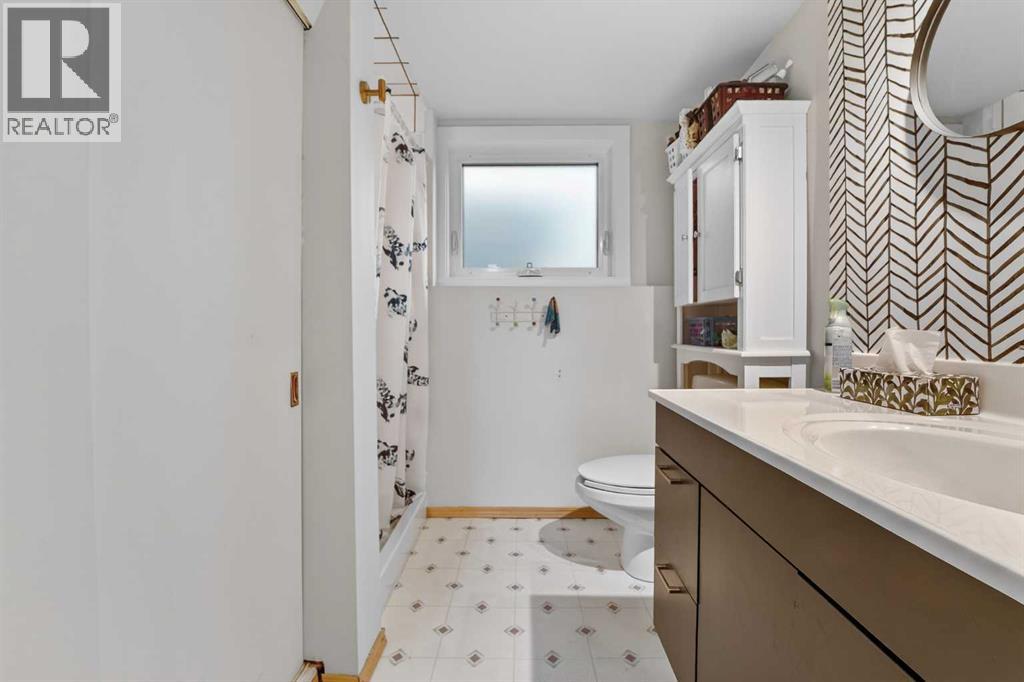 1510 15 Street N, Lethbridge, Alberta  T1H 2Z2 - Photo 28 - A2298809