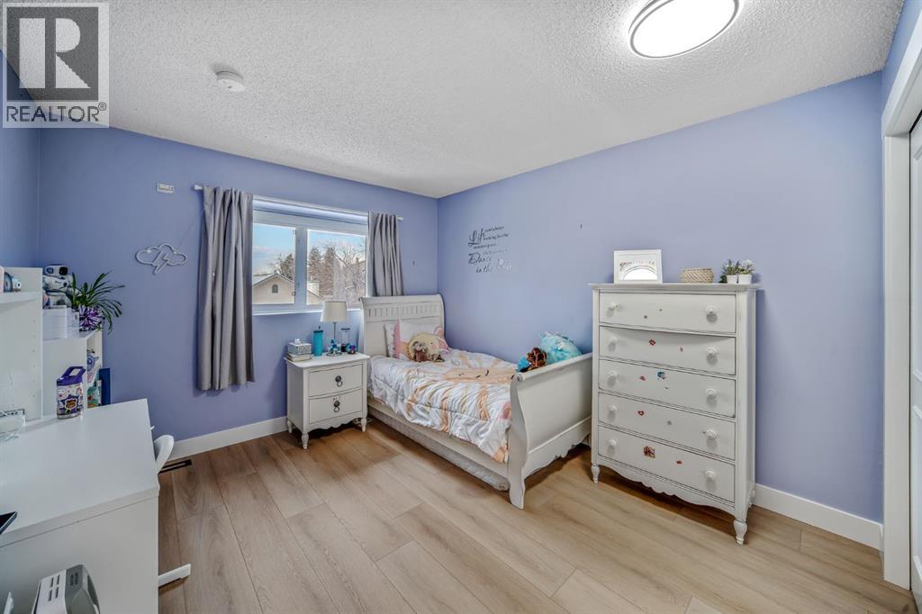 76 Stradbrooke Way Sw, Calgary, Alberta  T3H 1S5 - Photo 35 - A2296622