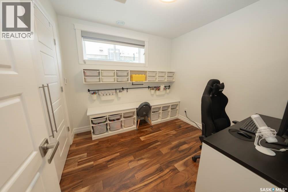 143 Pickard Bay, Saskatoon, Saskatchewan  S7W 0G8 - Photo 29 - SK031904