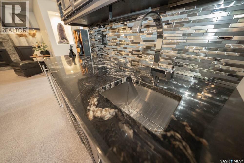 143 Pickard Bay, Saskatoon, Saskatchewan  S7W 0G8 - Photo 35 - SK031904