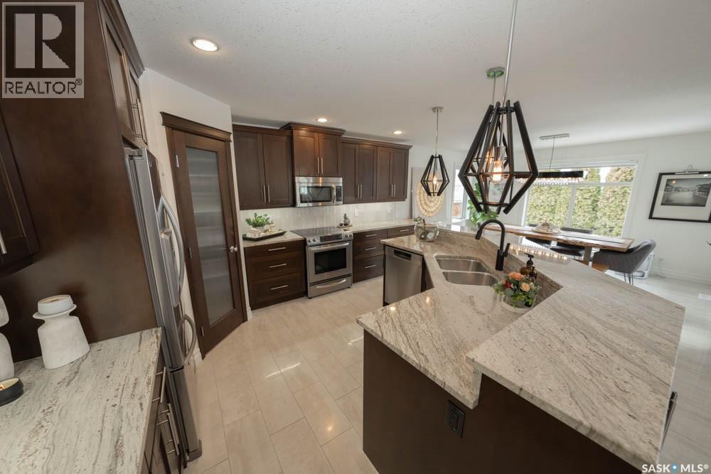 143 Pickard Bay, Saskatoon, Saskatchewan  S7W 0G8 - Photo 8 - SK031904