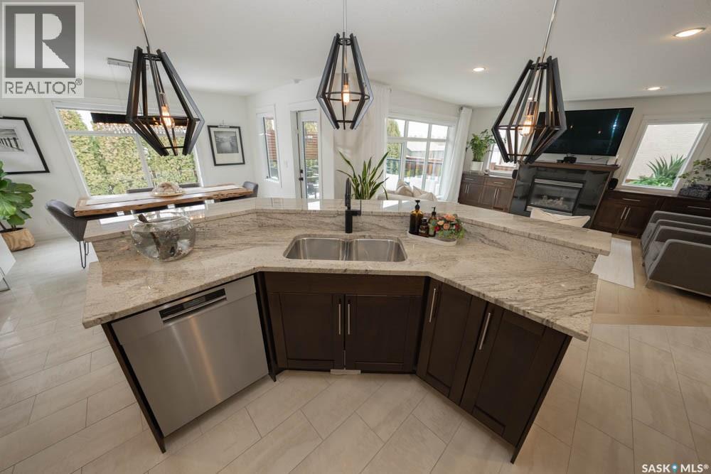 143 Pickard Bay, Saskatoon, Saskatchewan  S7W 0G8 - Photo 9 - SK031904