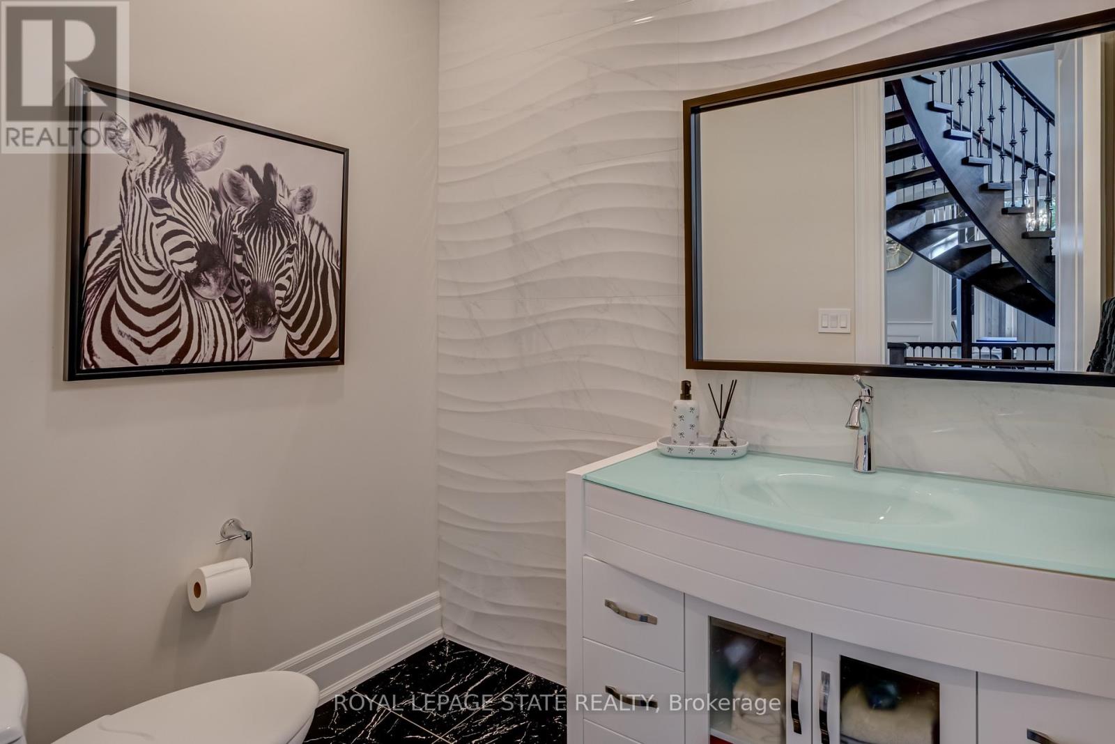 100 Seneca Drive, Hamilton, Ontario  L9G 3B8 - Photo 19 - X12957114