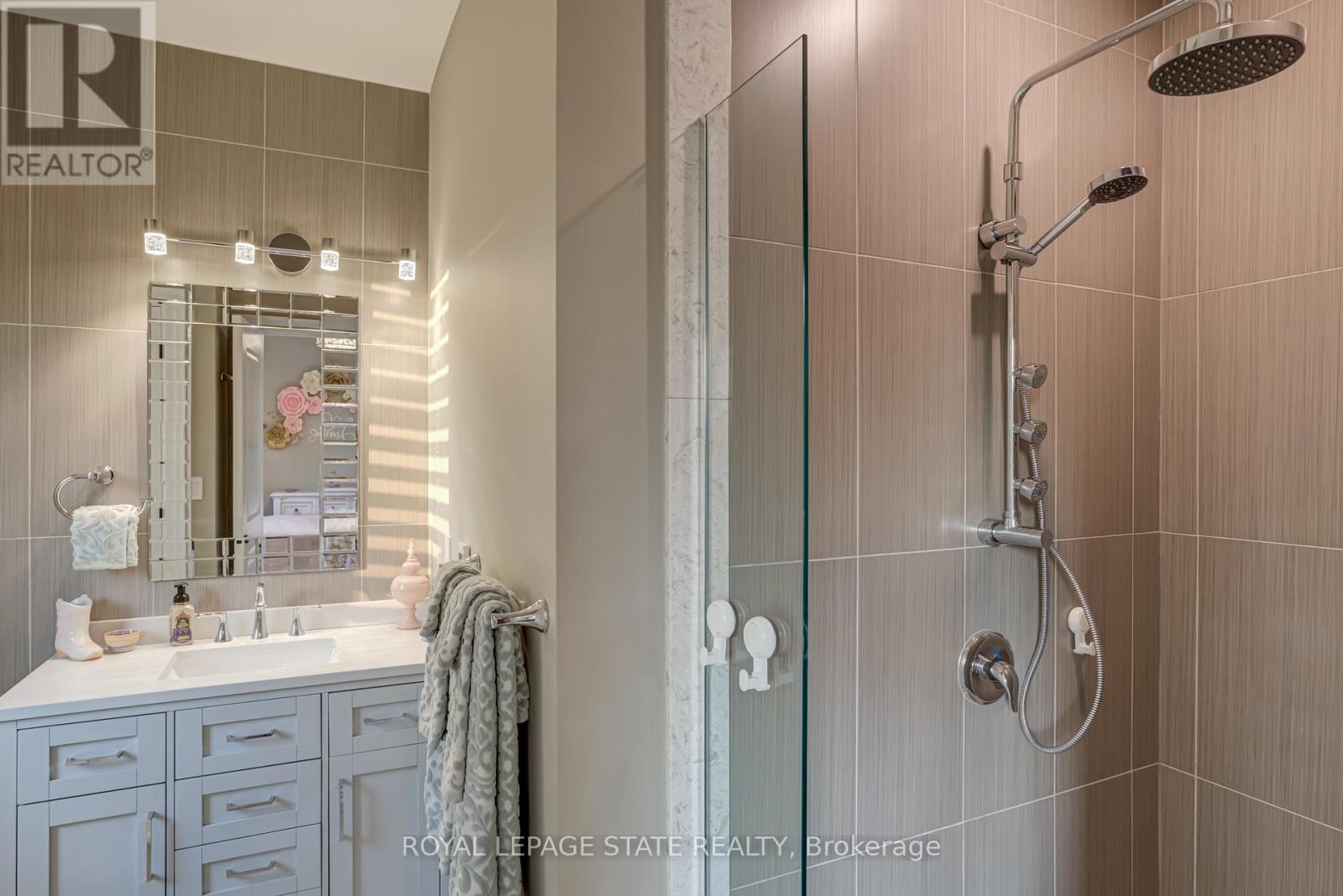 100 Seneca Drive, Hamilton, Ontario  L9G 3B8 - Photo 31 - X12957114