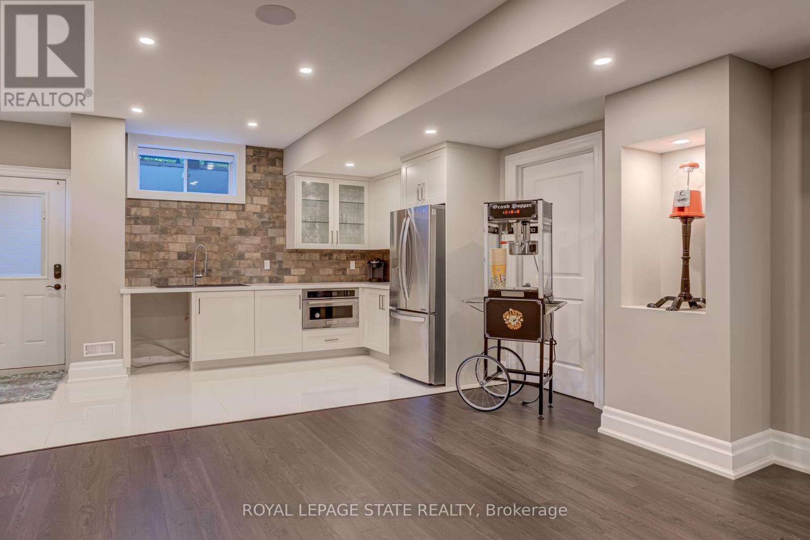 100 Seneca Drive, Hamilton, Ontario  L9G 3B8 - Photo 35 - X12957114