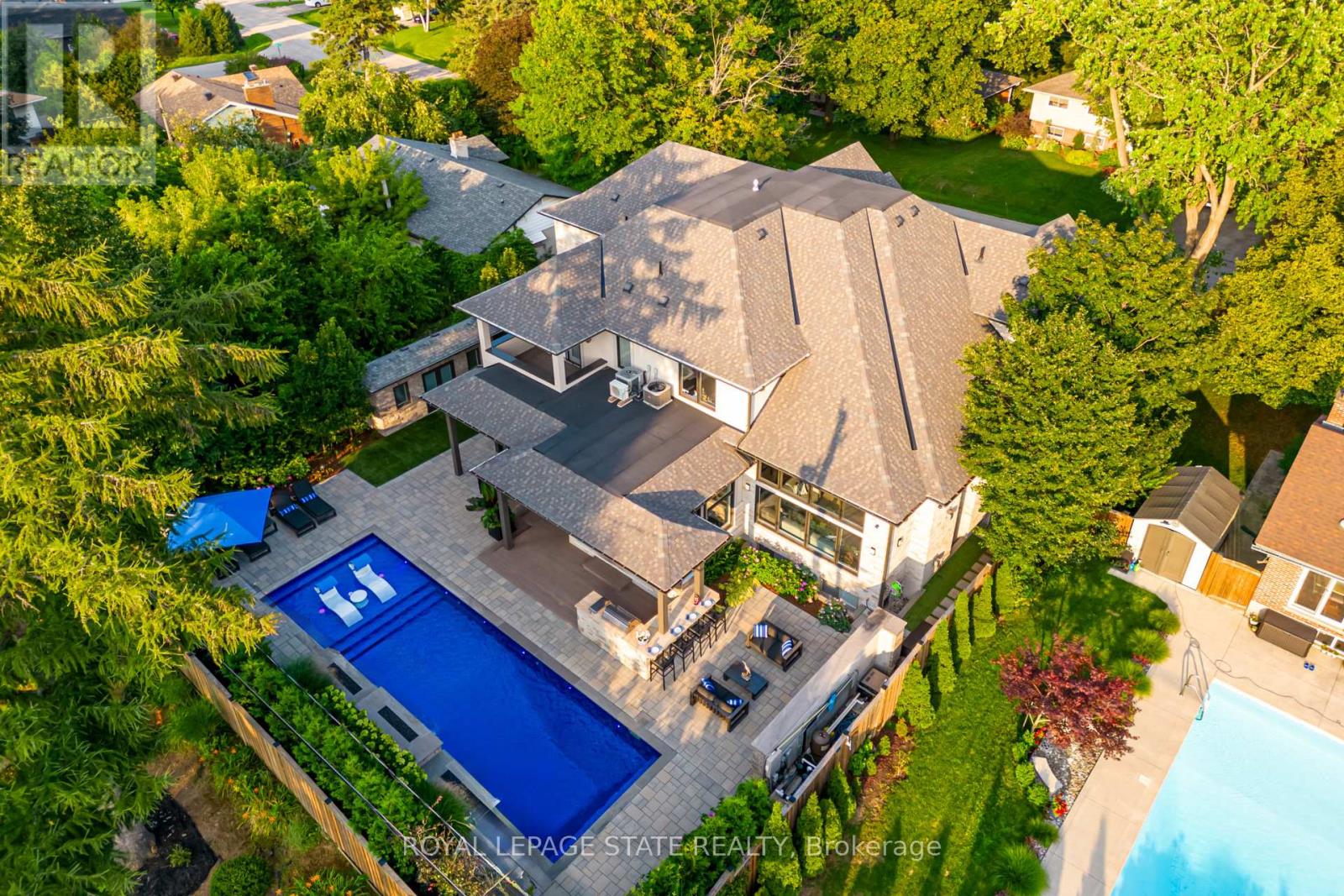 100 Seneca Drive, Hamilton, Ontario  L9G 3B8 - Photo 50 - X12957114