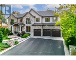 100 SENECA DRIVE, Hamilton, Ontario
