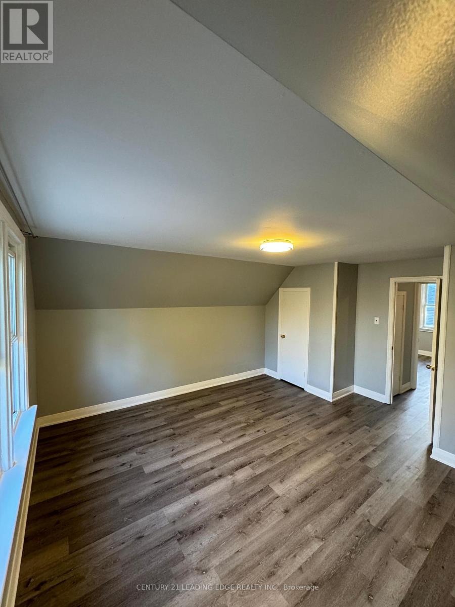 83 Park Avenue, St. Catharines, Ontario  L2P 1R8 - Photo 18 - X12957126