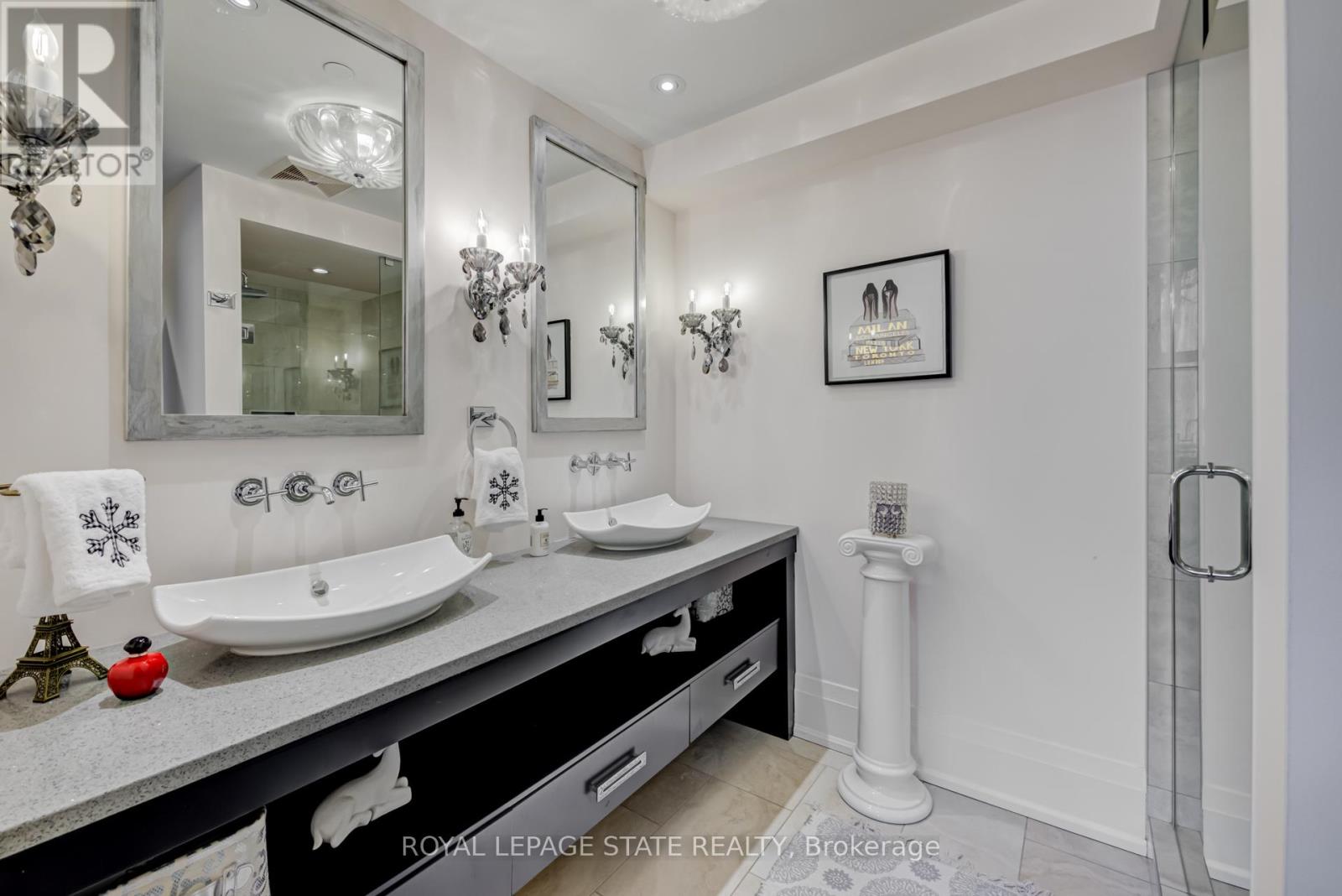 215 - 397 King Street W, Hamilton, Ontario  L9H 1W9 - Photo 25 - X12957160