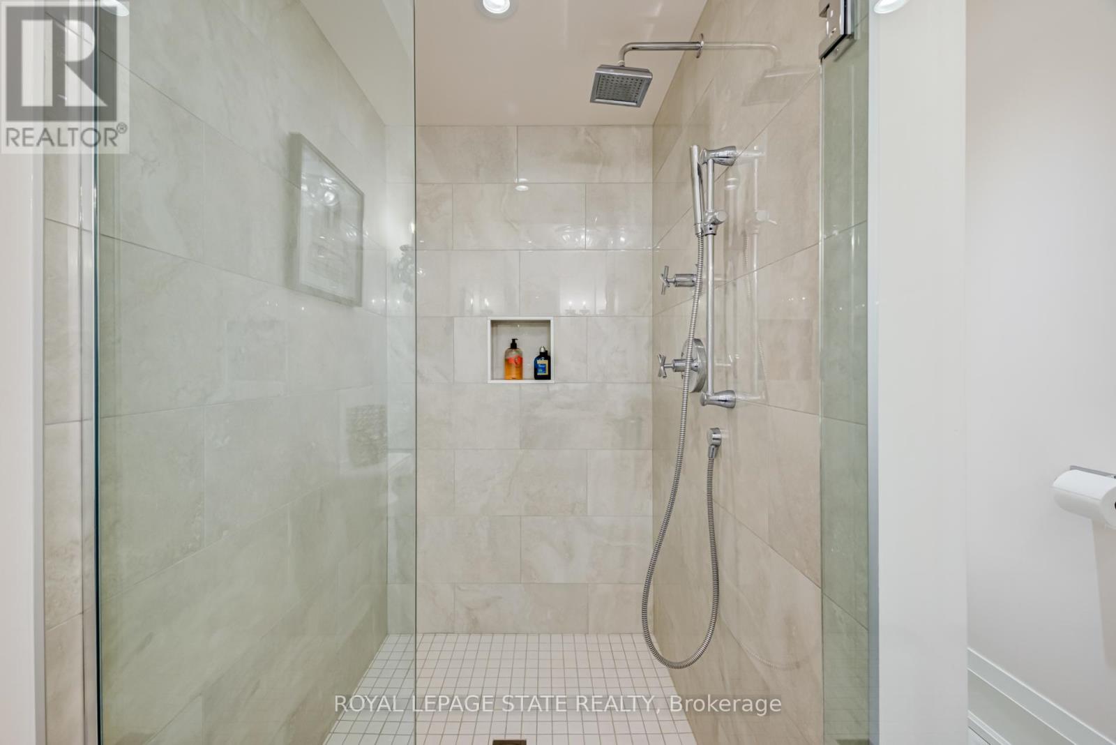 215 - 397 King Street W, Hamilton, Ontario  L9H 1W9 - Photo 27 - X12957160