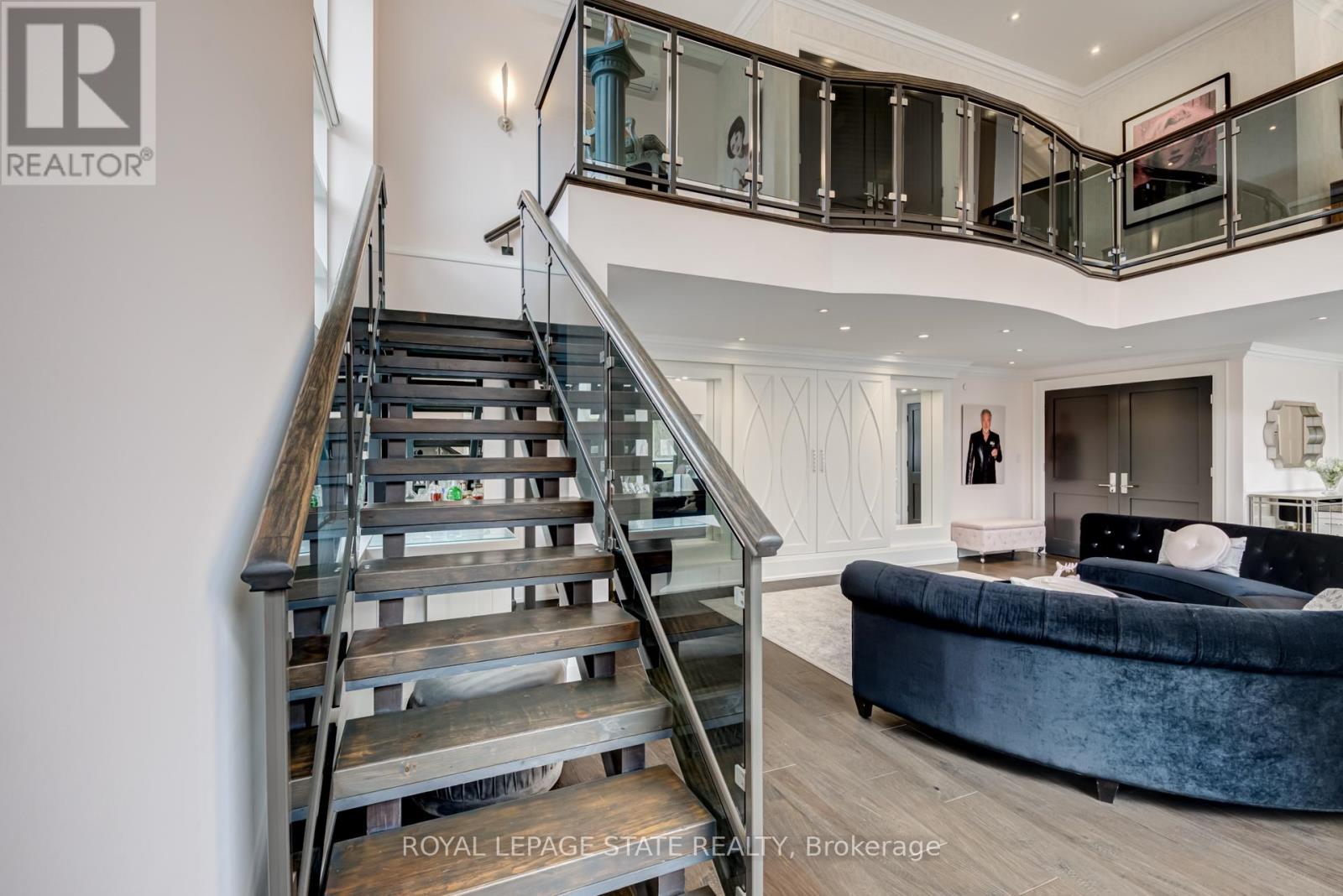 215 - 397 King Street W, Hamilton, Ontario  L9H 1W9 - Photo 28 - X12957160