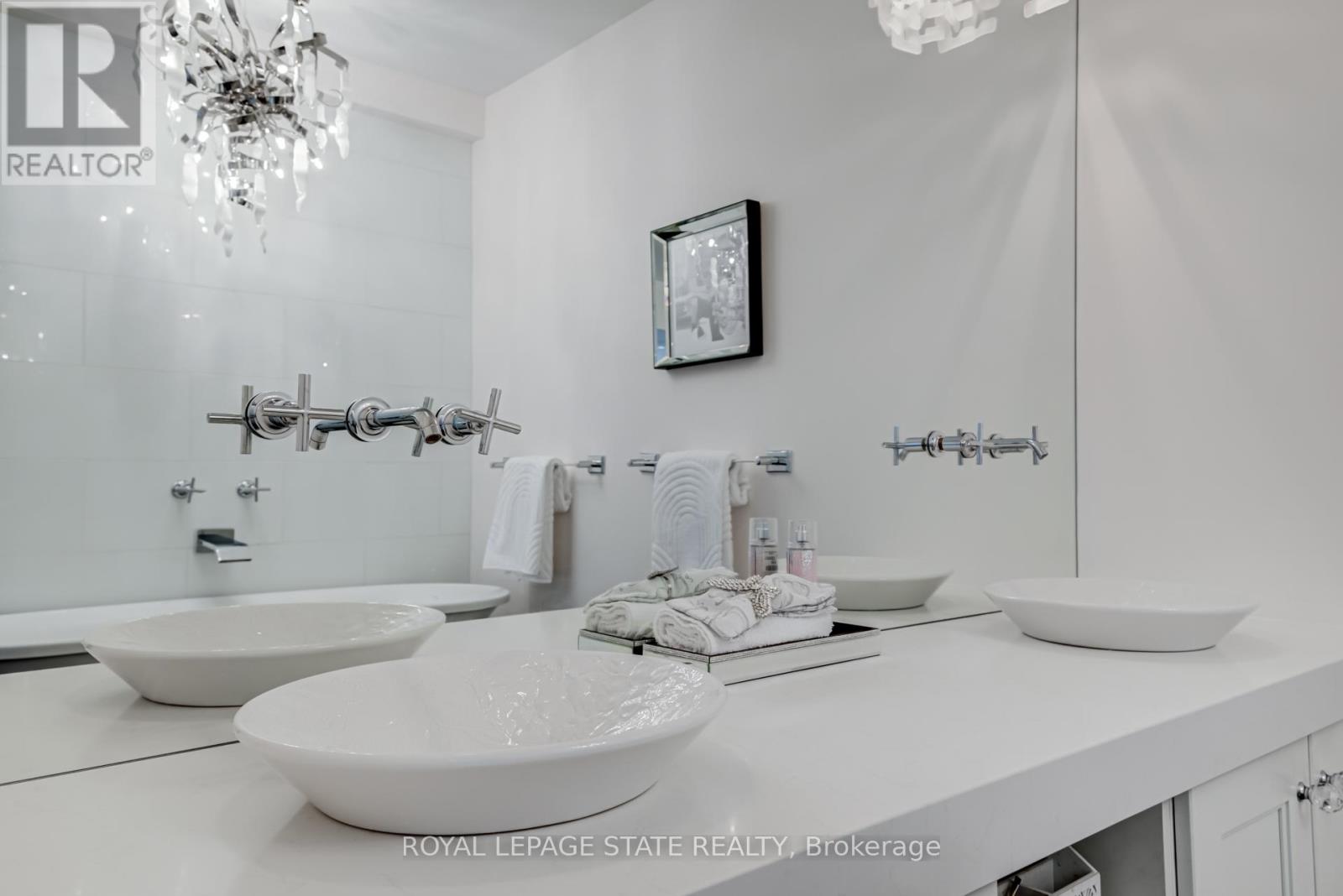 215 - 397 King Street W, Hamilton, Ontario  L9H 1W9 - Photo 36 - X12957160