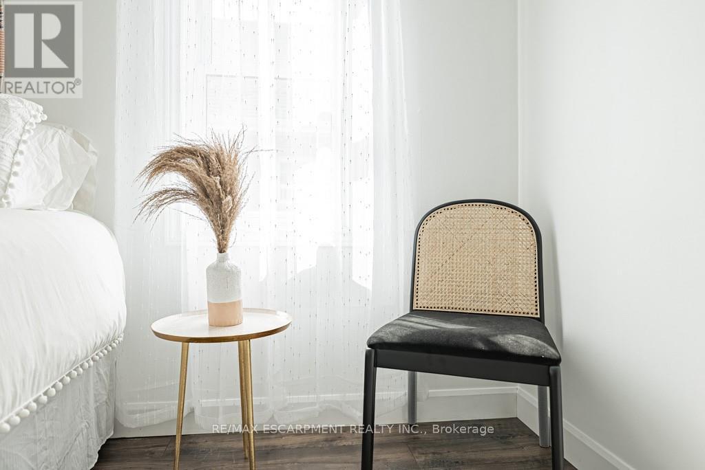 42 Sharon Avenue, Hamilton, Ontario  L8T 1E3 - Photo 21 - X12957166