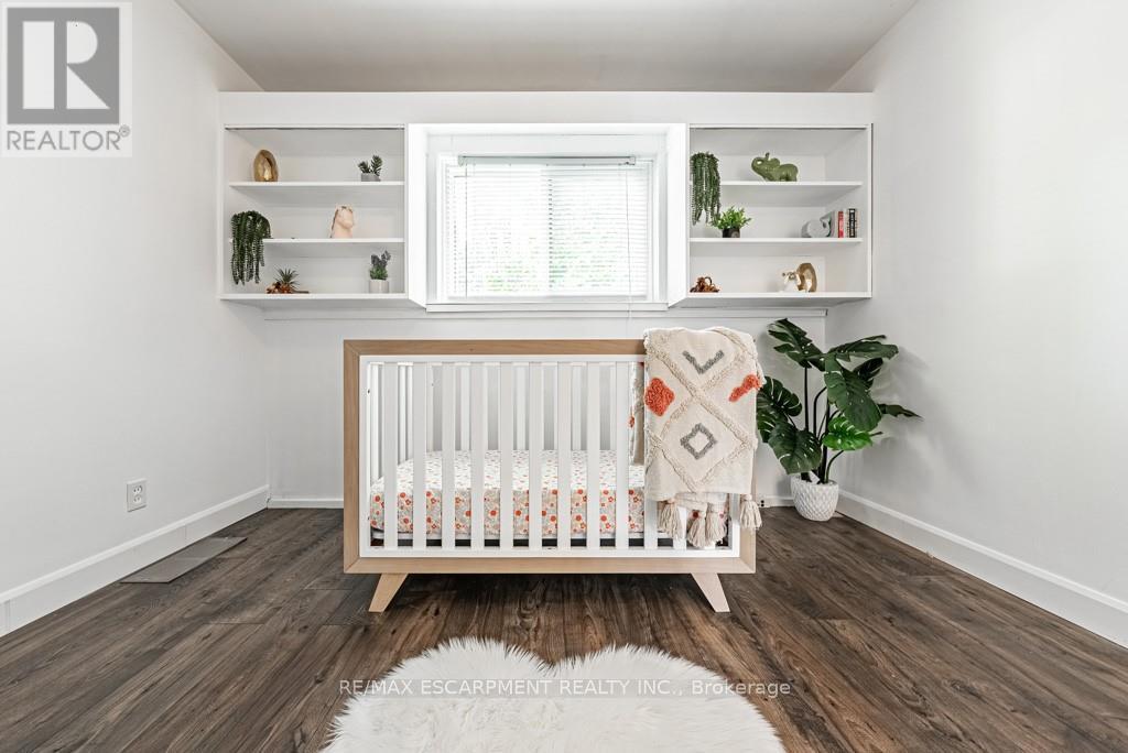 42 Sharon Avenue, Hamilton, Ontario  L8T 1E3 - Photo 23 - X12957166