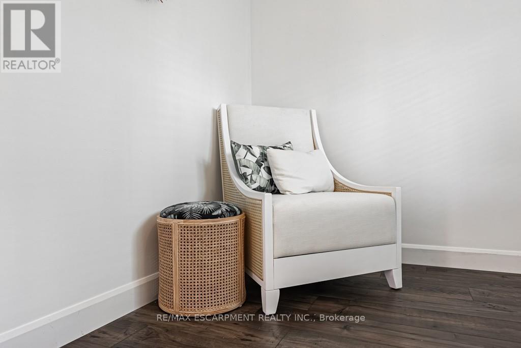 42 Sharon Avenue, Hamilton, Ontario  L8T 1E3 - Photo 24 - X12957166