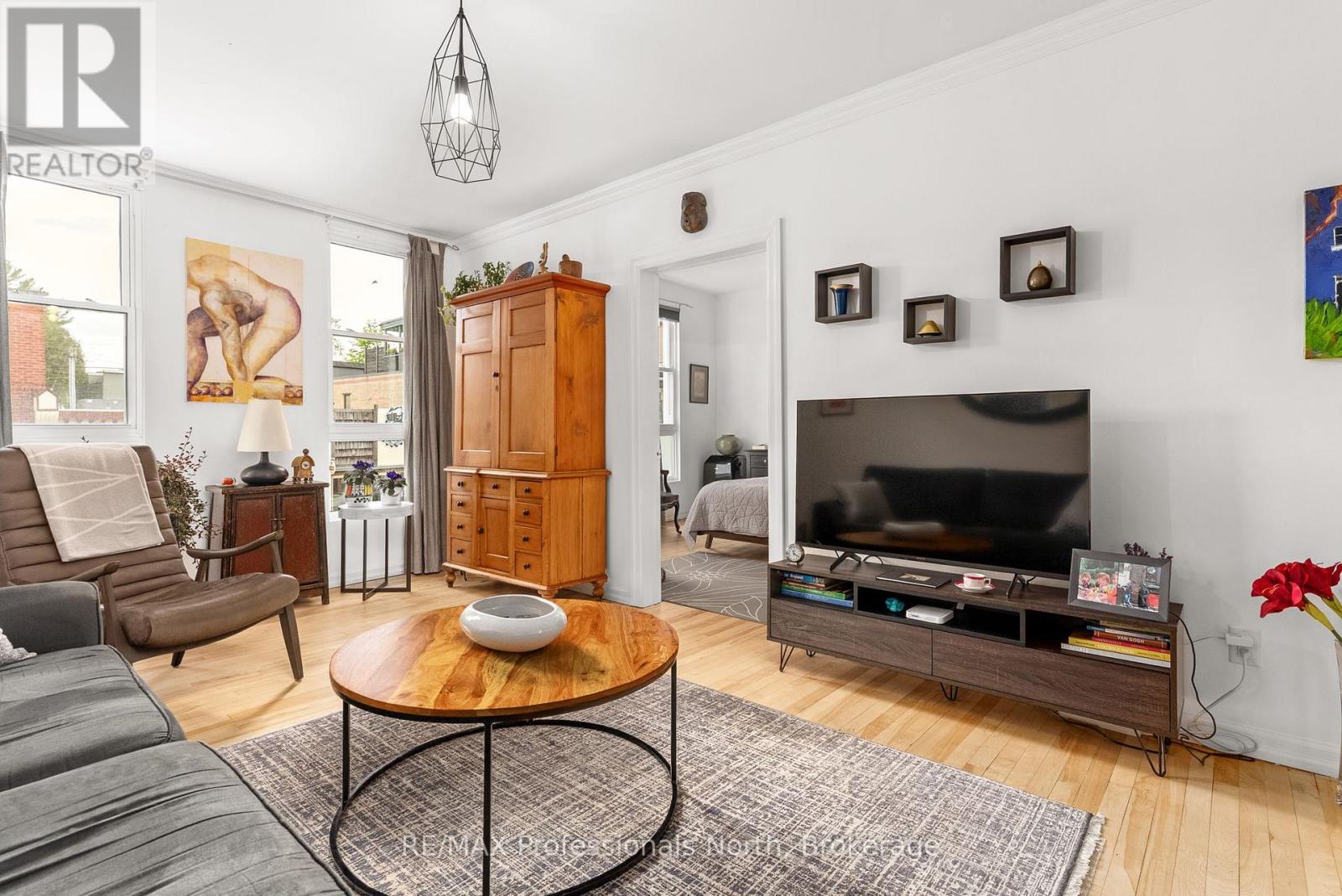 68 Main Street E, Huntsville, Ontario  P1H 2C7 - Photo 22 - X12541516