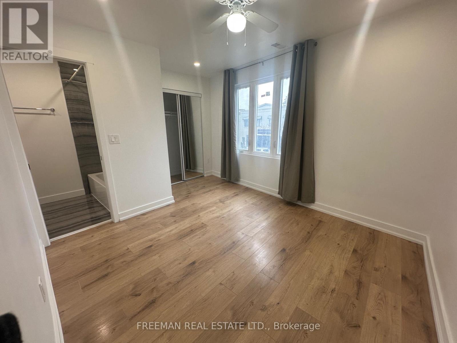 2 - 3449 Yonge Street, Toronto, Ontario M4N 2N3 - Photo 13 - C12952536