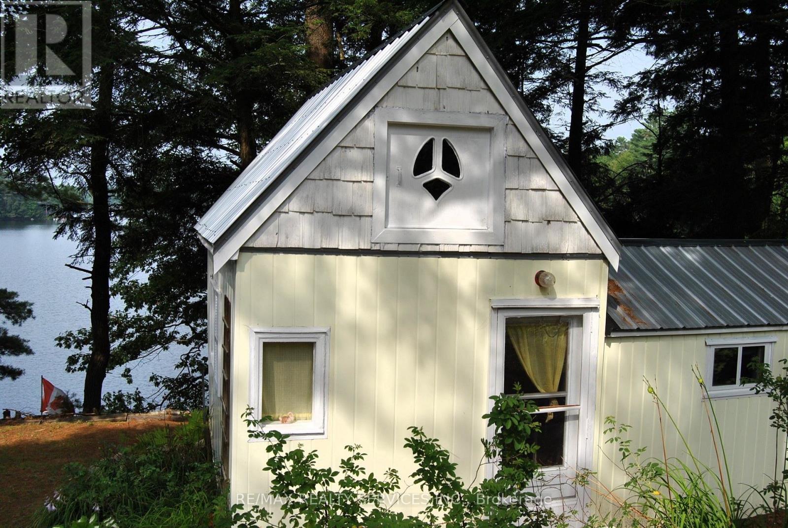 1102 Lakeshore Drive S, Bracebridge, Ontario  P1L 1X3 - Photo 26 - X12314539