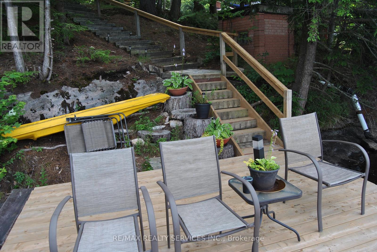 1102 Lakeshore Drive S, Bracebridge, Ontario  P1L 1X3 - Photo 39 - X12314539