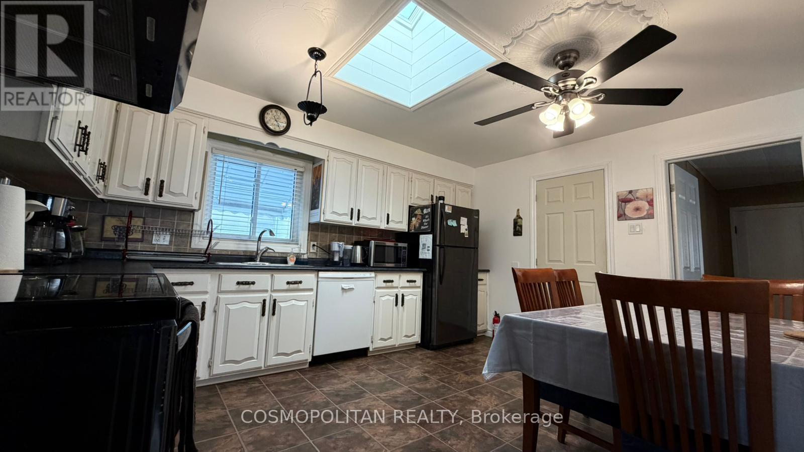 5359 Ontario Avenue, Niagara Falls, Ontario  L2E 3R7 - Photo 8 - X12831266