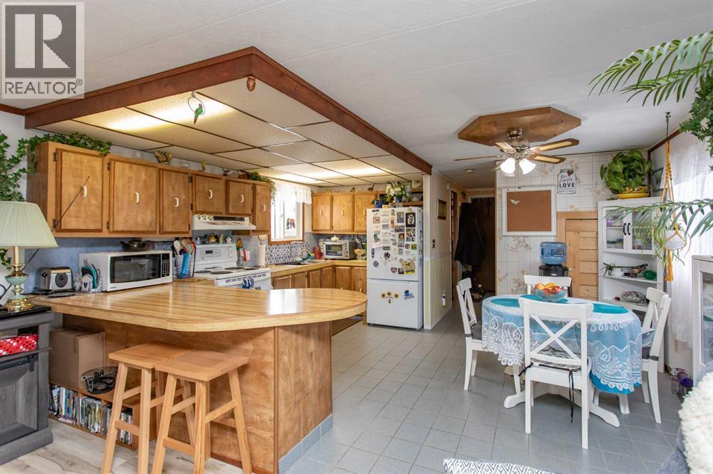 34 Hearthstone Drive, Lacombe, Alberta  T4L 1R2 - Photo 3 - A2296467