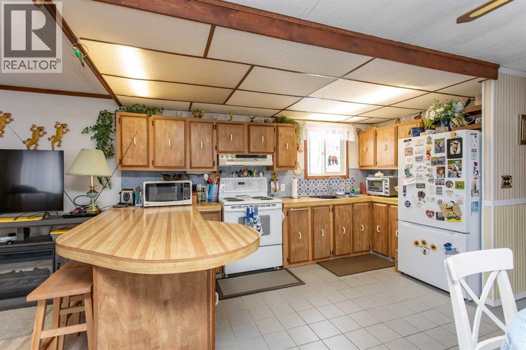 34 Hearthstone Drive, Lacombe, Alberta  T4L 1R2 - Photo 5 - A2296467