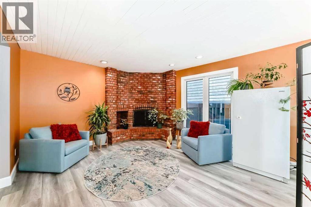 2002 Pump Hill Way SW, Calgary, Alberta  T2V 4M4 - Photo 20 - A2298256