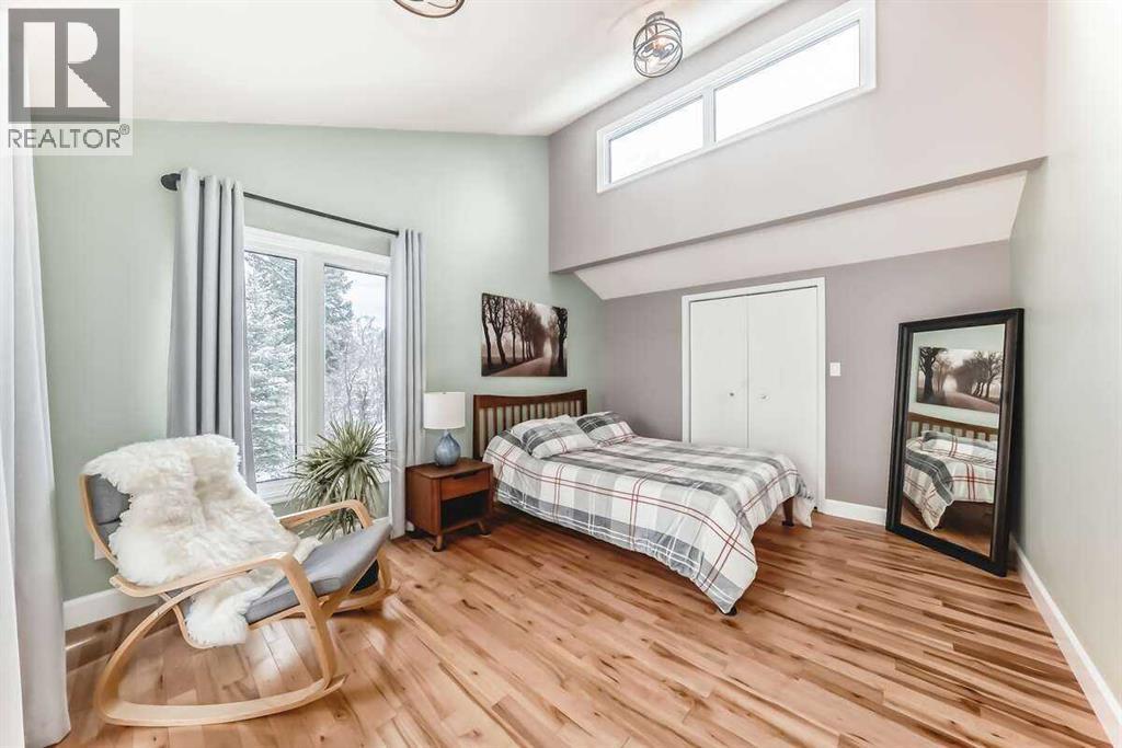 2002 Pump Hill Way SW, Calgary, Alberta  T2V 4M4 - Photo 41 - A2298256