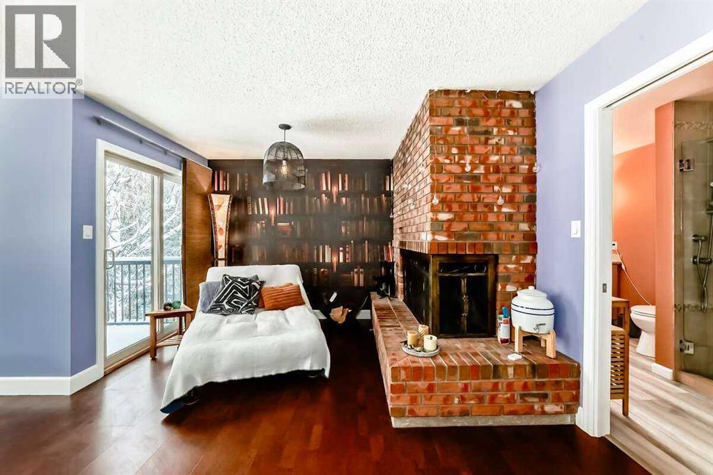 2002 Pump Hill Way SW, Calgary, Alberta  T2V 4M4 - Photo 35 - A2298256