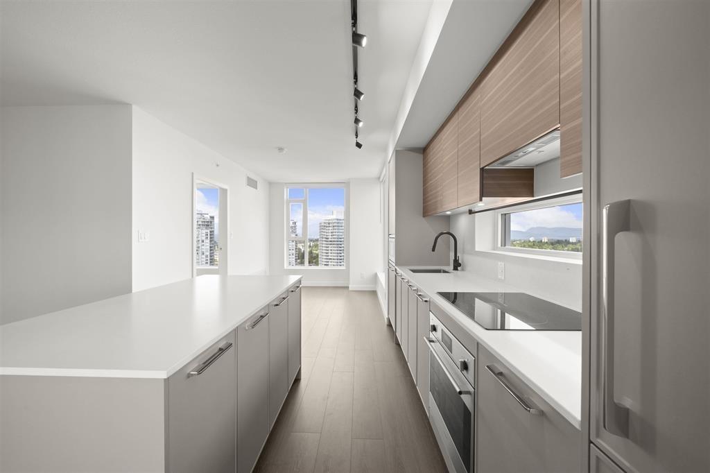 1104 13725 George Junction Boulevard, Surrey, British Columbia  V3T 0V7 - Photo 6 - R3105787