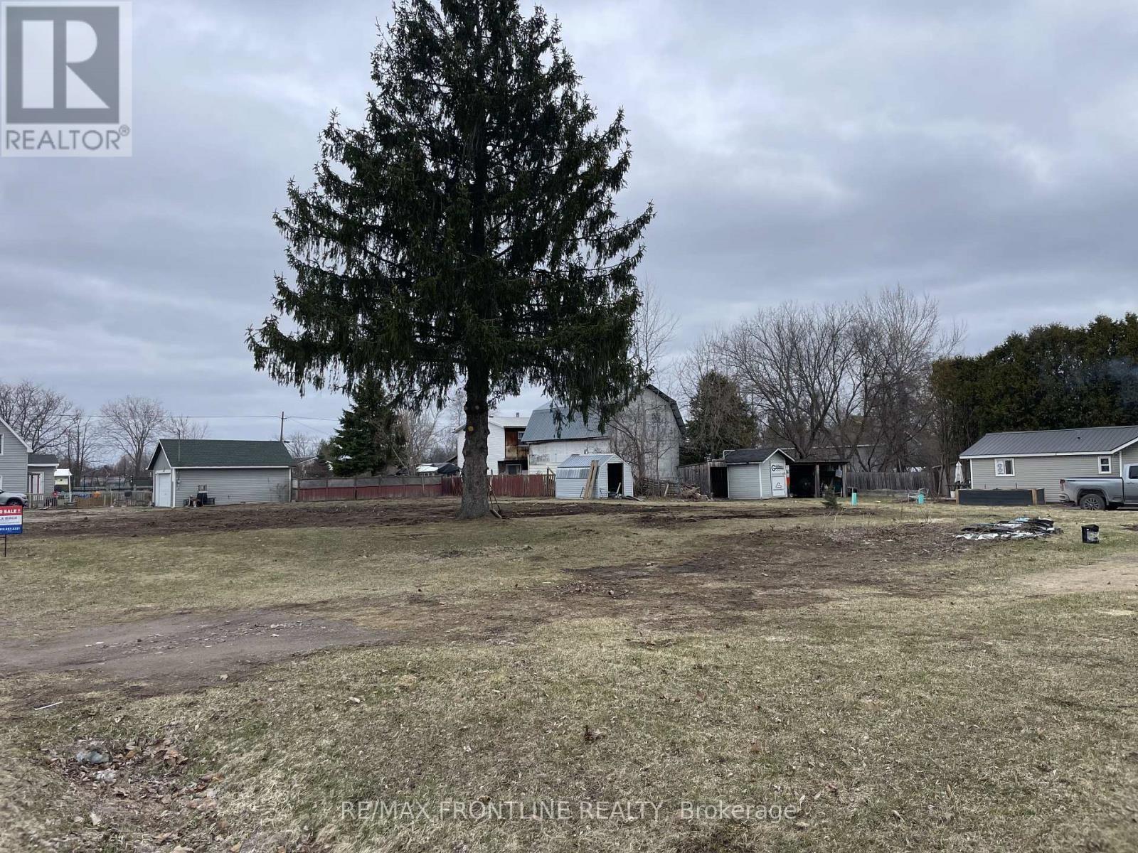 19 Lila Street, Montague, Ontario  K7A 2X2 - Photo 3 - X12957274